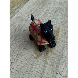 Miniature Scottish Terrier Figurine Black Scottie Dog Pink Plaid Coat 1 Inch